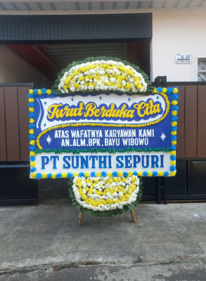 Papan Bunga Duka di Paling Serumpun